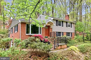 573 Brookwood Rd, Wayne, PA 19087 - Photo 2