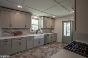 165 N 4th St, Souderton, PA 18964 - Photo 10