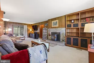 372 Oak Dr, Souderton, PA 18964 - Photo 10