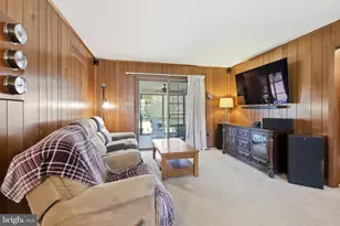 372 Oak Dr, Souderton, PA 18964 - Photo 12