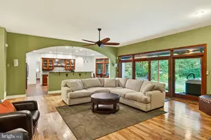 593 Gerloff Rd, Schwenksville, PA 19473 - Photo 10