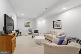 2030 Julia Dr, Conshohocken, PA 19428 - Photo 30