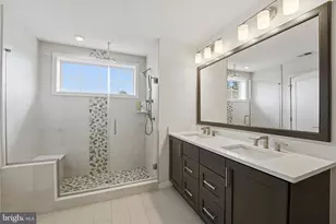 2030 Julia Dr, Conshohocken, PA 19428 - Photo 20