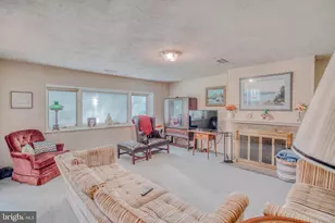 407 Keats Rd, Huntingdon Valley, PA 19006 - Photo 8