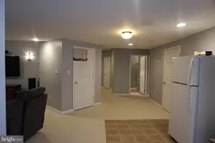 331 Quail Dr N, Phoenixville, PA 19460 - Photo 2