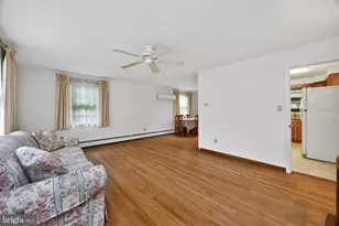 234 W Chestnut St, Souderton, PA 18964 - Photo 10