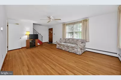 234 W Chestnut Street, Souderton, PA 18964 - Photo 8
