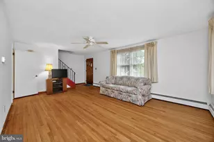 234 W Chestnut St, Souderton, PA 18964 - Photo 8