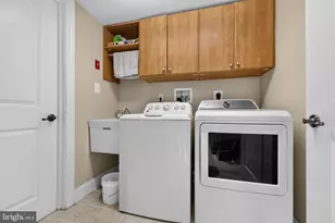 211 Holland Ave, Ardmore, PA 19003 - Photo 6