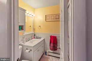 418 Jefferson St, Lansdale, PA 19446 - Photo 16