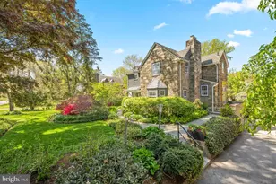 19 Derwen Rd, Bala Cynwyd, PA 19004 - Photo 2