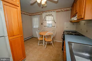18 Mulberry Ln, Plymouth Meeting, PA 19462 - Photo 16