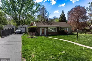 18 Mulberry Ln, Plymouth Meeting, PA 19462 - Photo 8