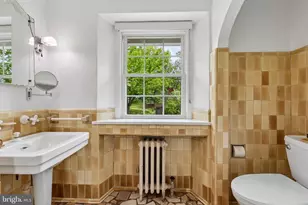 6 Overbrook Pkwy, Wynnewood, PA 19096 - Photo 32