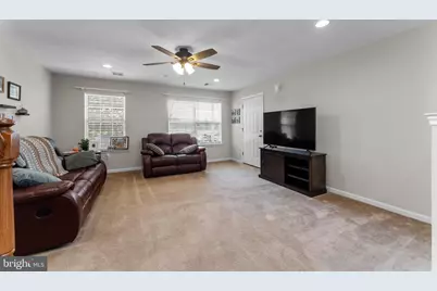 2058 Berkeley Drive #M45, Pennsburg, PA 18073 - Photo 2