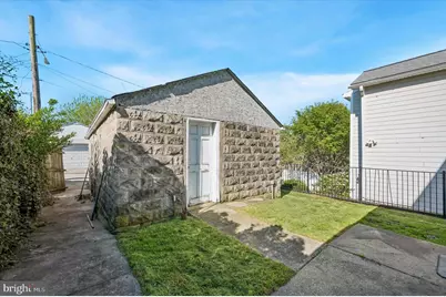 133 W 3rd Avenue, Conshohocken, PA 19428 - Photo 24