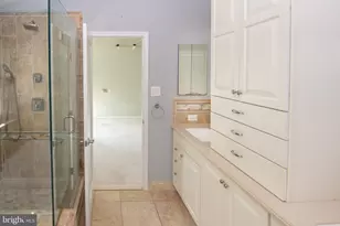 19 Viburnum Ct, Lafayette Hill, PA 19444 - Photo 32