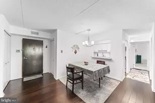 10219 Valley Forge Cir, King of Prussia, PA 19406 - Photo 10