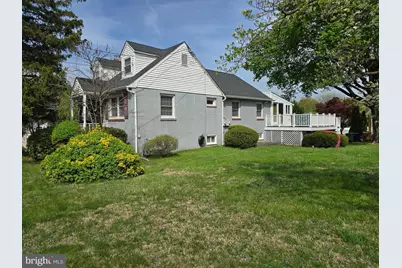 795 N Hills Avenue, Glenside, PA 19038 - Photo 32