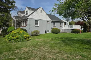 795 N Hills Ave, Glenside, PA 19038 - Photo 2