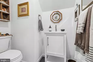 11 Red Oak Dr, Elkins Park, PA 19027 - Photo 30
