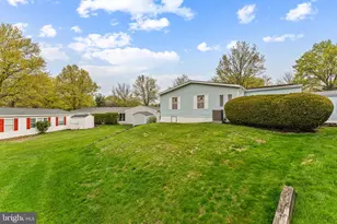308 Hidden Springs Dr, Souderton, PA 18964 - Photo 32