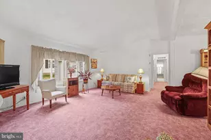 308 Hidden Springs Dr, Souderton, PA 18964 - Photo 8