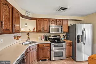 3216 W Sunset Ave, Eagleville, PA 19403 - Photo 12