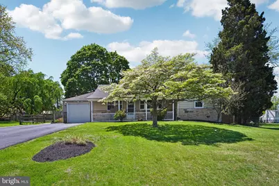 3216 W Sunset Avenue, Eagleville, PA 19403 - Photo 2