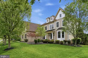 512 Championship Dr, Harleysville, PA 19438 - Photo 4