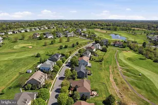 512 Championship Dr, Harleysville, PA 19438 - Photo 90