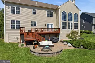 512 Championship Dr, Harleysville, PA 19438 - Photo 68