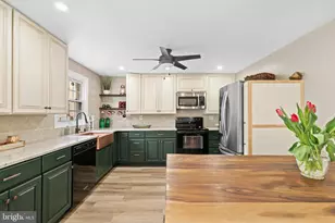 139 Greenwood Dr, Willow Grove, PA 19090 - Photo 10