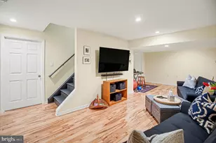 825 Clubhouse Dr, Harleysville, PA 19438 - Photo 28
