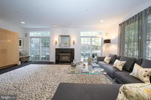 416 Spring Garden Ln, Conshohocken, PA 19428 - Photo 10
