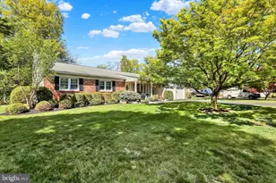 1950 Gibson Dr, Hatboro, PA 19040 - Photo 2
