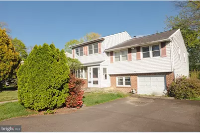 530 Inman Terrace, Willow Grove, PA 19090 - Photo 1