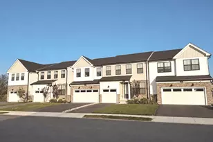 174 Mahogany Ln, King of Prussia, PA 19406 - Photo 2