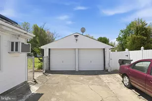2110 Chestnut, Norristown, PA 19403 - Photo 12