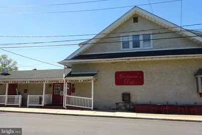 427 N Chestnut Street, Lansdale, PA 19446 - Photo 2