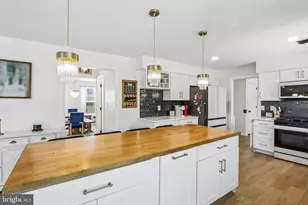 920 Clover Ln, Gilbertsville, PA 19525 - Photo 8
