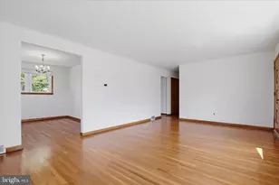 1926 Lukens Ave, Willow Grove, PA 19090 - Photo 4