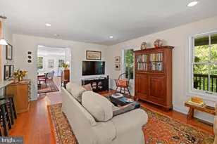 7 Walt Ln, Wyncote, PA 19095 - Photo 10