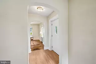 123 Montgomery Ave, Norristown, PA 19401 - Photo 20