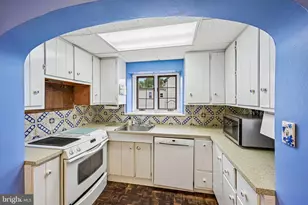 123 Montgomery Ave, Norristown, PA 19401 - Photo 16