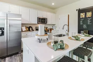 3022 Dolley Ln, Pennsburg, PA 18073 - Photo 2
