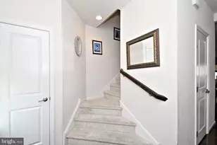 1717 Lisa Ct, Hatfield, PA 19440 - Photo 10