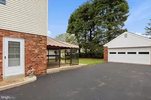 709 Suellen Dr, King of Prussia, PA 19406 - Photo 22