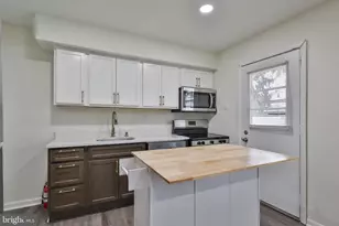305 S Warminster Rd, Hatboro, PA 19040 - Photo 16