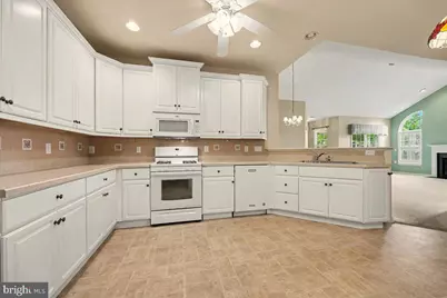 330 Pebble Beach Drive, Linfield, PA 19468 - Photo 16